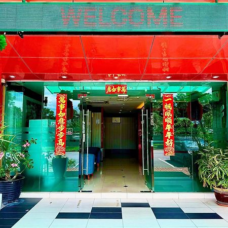 Aero Star Hotel Серембан  Экстерьер фото
